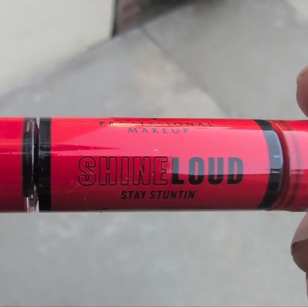 NYX Professional Makeup Shine Loud Long Lasting Lip Shine Lip Gloss -